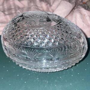 Vintage Fostoria Avon Lead Crystal Egg Trinket Box - “Mother's Day 1977”
